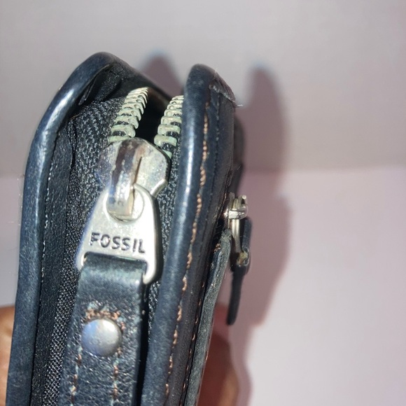 FOSSIL Black Zip Clutch Organizer Maddox Wallet - Picture 7 of 7